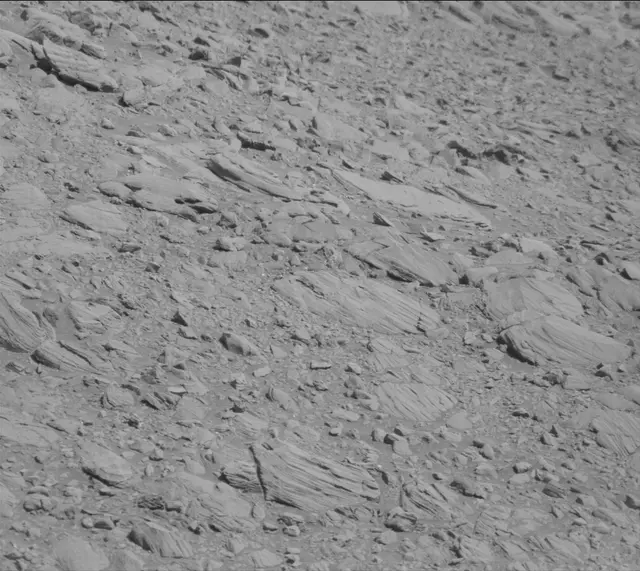 Sol 1911: Mast Camera (Mastcam)