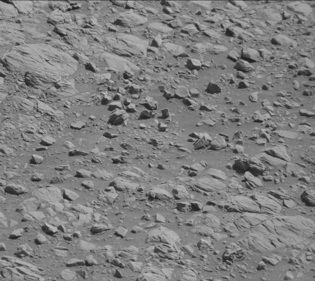 Sol 1911: Mast Camera (Mastcam)