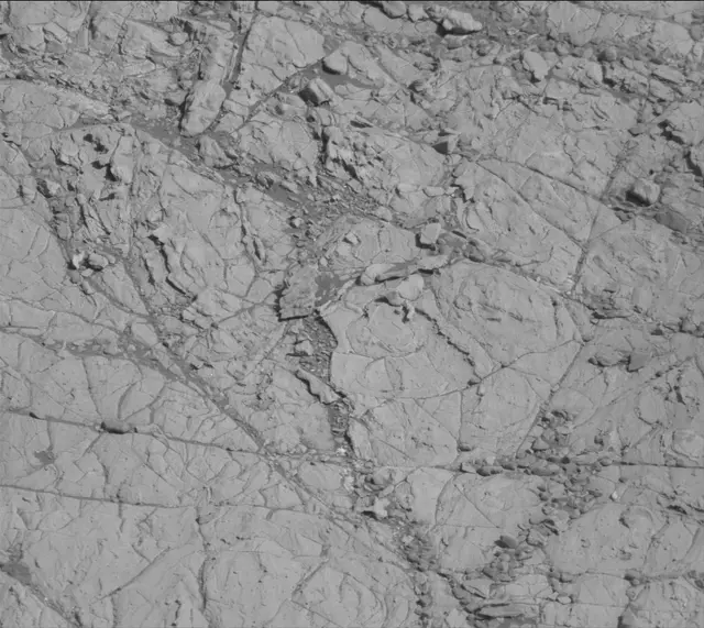 Sol 1911: Mast Camera (Mastcam)