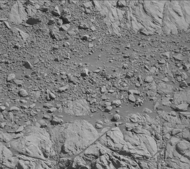 Sol 1911: Mast Camera (Mastcam)
