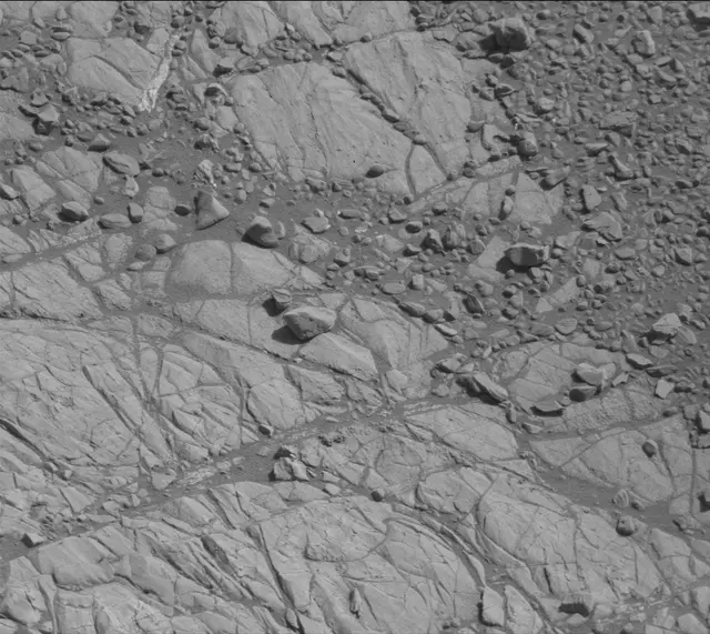 Sol 1911: Mast Camera (Mastcam)