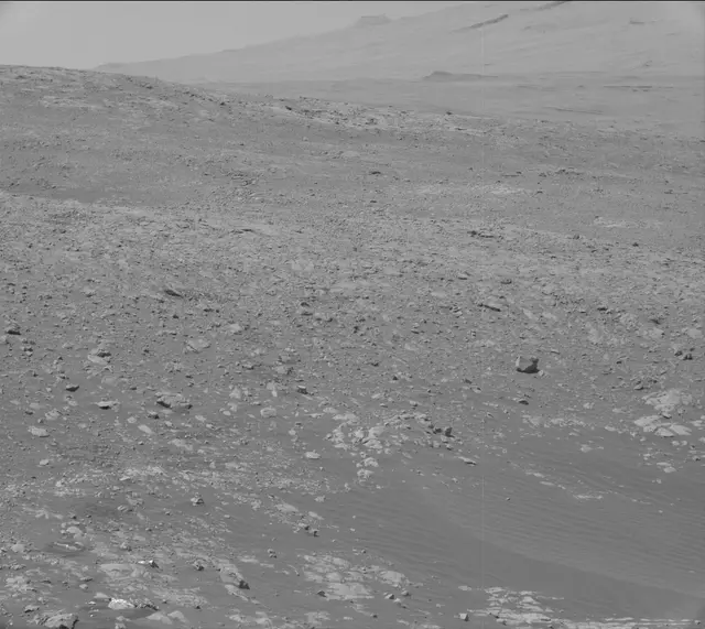 Sol 1912: Mast Camera (Mastcam)