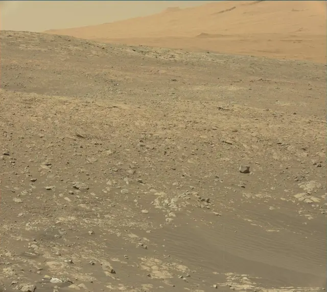 Sol 1912: Mast Camera (Mastcam)