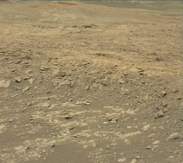 Sol 1912: Mast Camera (Mastcam)