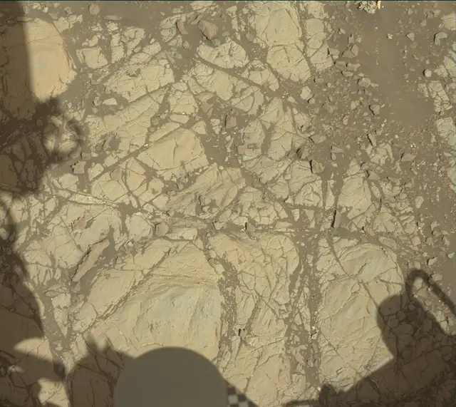 Sol 1912: Mast Camera (Mastcam)