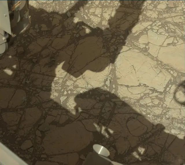 Sol 1912: Mast Camera (Mastcam)