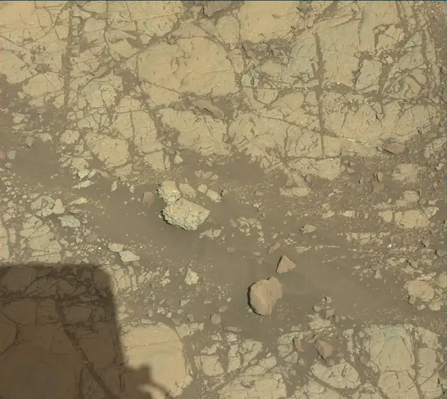 Sol 1912: Mast Camera (Mastcam)