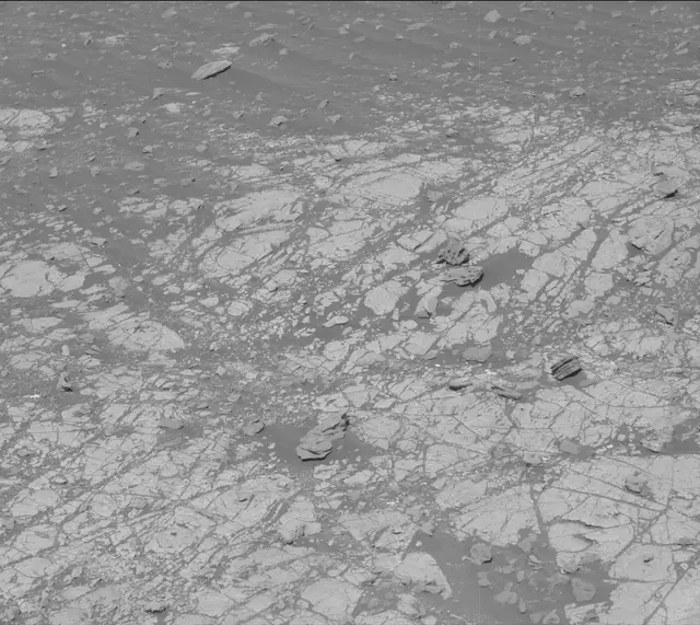 Sol 1922: Mast Camera (Mastcam)