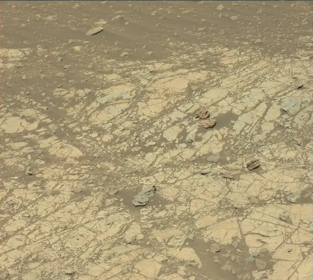 Sol 1922: Mast Camera (Mastcam)