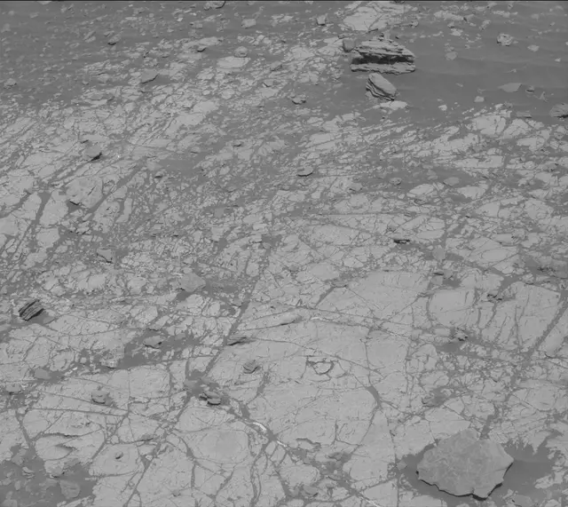 Sol 1922: Mast Camera (Mastcam)