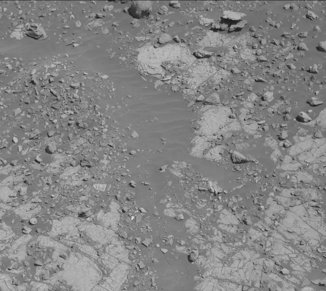 Sol 1922: Mast Camera (Mastcam)