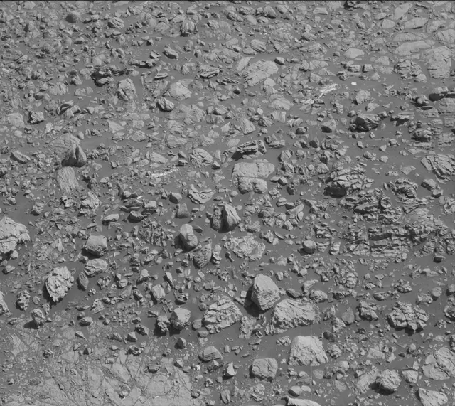 Sol 1922: Mast Camera (Mastcam)