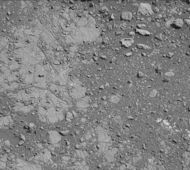 Sol 1922: Mast Camera (Mastcam)