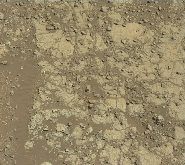 Sol 1922: Mast Camera (Mastcam)