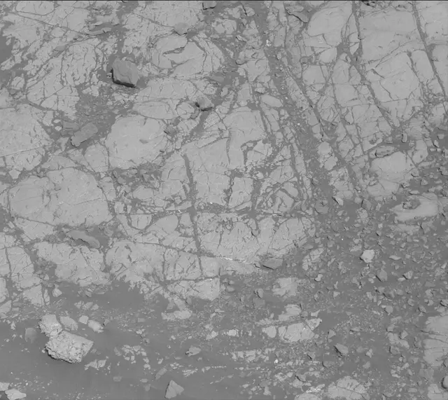 Sol 1922: Mast Camera (Mastcam)