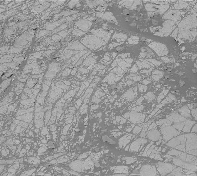 Sol 1922: Mast Camera (Mastcam)