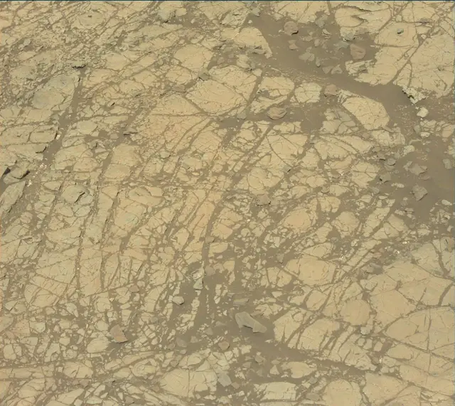 Sol 1922: Mast Camera (Mastcam)