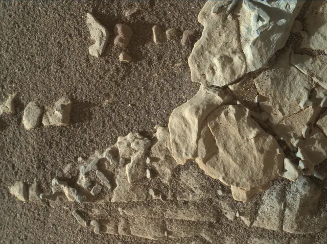 Sol 1922: Mars Hand Lens Imager (MAHLI)