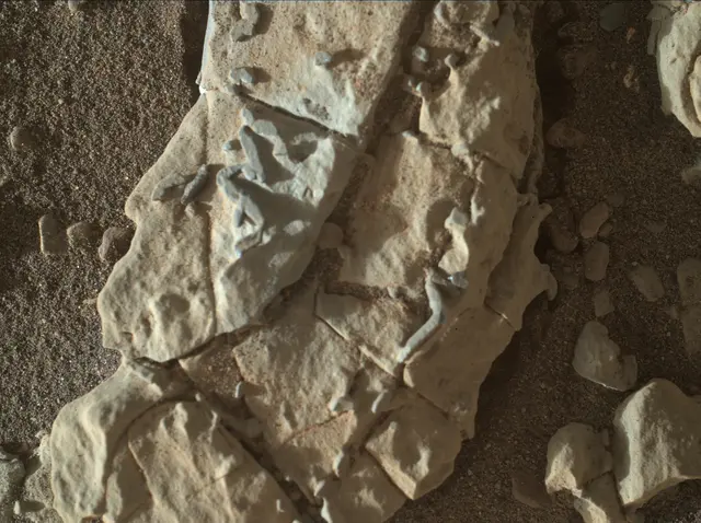 Sol 1922: Mars Hand Lens Imager (MAHLI)