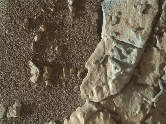 Sol 1922: Mars Hand Lens Imager (MAHLI)