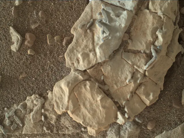 Sol 1922: Mars Hand Lens Imager (MAHLI)