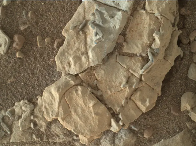 Sol 1922: Mars Hand Lens Imager (MAHLI)