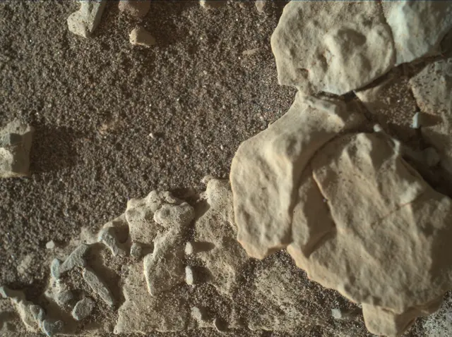 Sol 1922: Mars Hand Lens Imager (MAHLI)