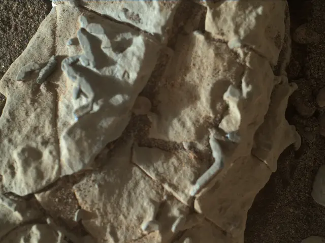 Sol 1922: Mars Hand Lens Imager (MAHLI)