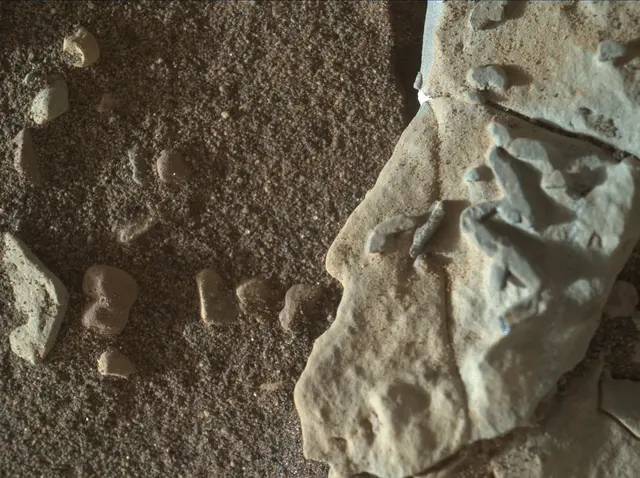 Sol 1922: Mars Hand Lens Imager (MAHLI)