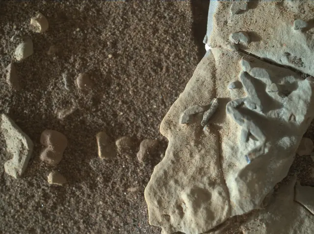 Sol 1922: Mars Hand Lens Imager (MAHLI)