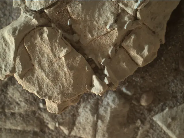 Sol 1922: Mars Hand Lens Imager (MAHLI)