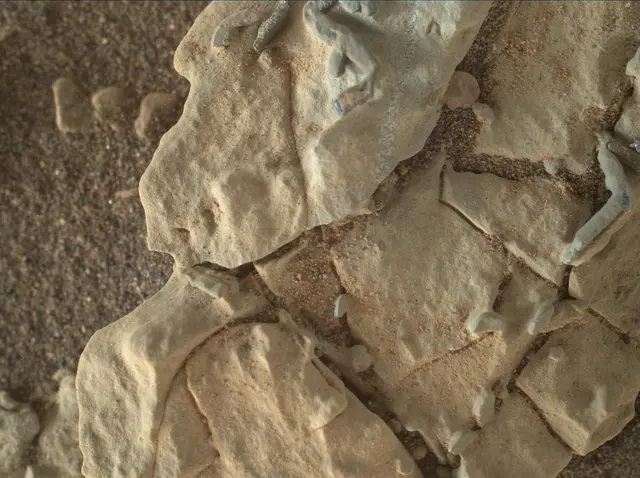 Sol 1922: Mars Hand Lens Imager (MAHLI)