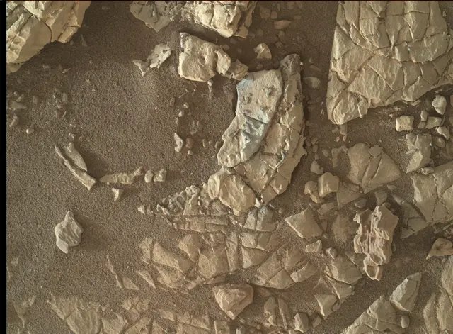 Sol 1922: Mars Hand Lens Imager (MAHLI)