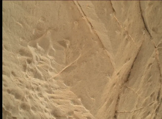 Sol 1922: Mars Hand Lens Imager (MAHLI)