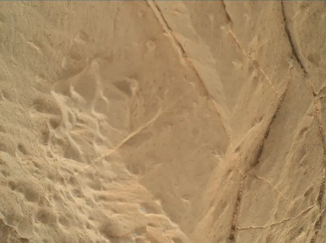 Sol 1922: Mars Hand Lens Imager (MAHLI)