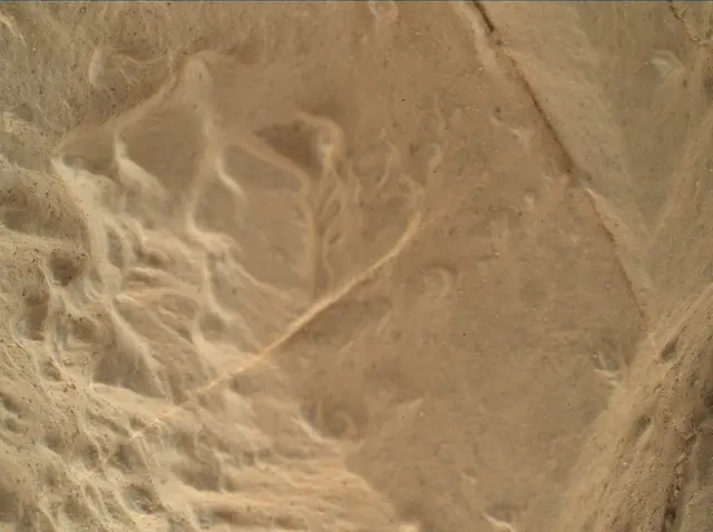 Sol 1922: Mars Hand Lens Imager (MAHLI)