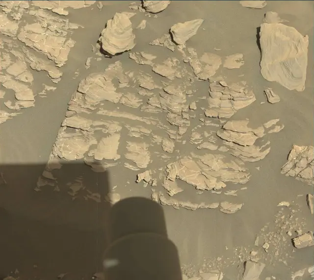 Sol 1923: Mast Camera (Mastcam)