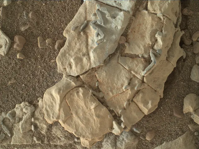 Sol 1923: Mars Hand Lens Imager (MAHLI)
