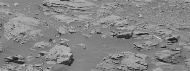 Sol 1925: Mast Camera (Mastcam)