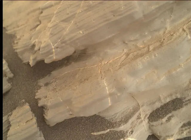 Sol 1925: Mars Hand Lens Imager (MAHLI)