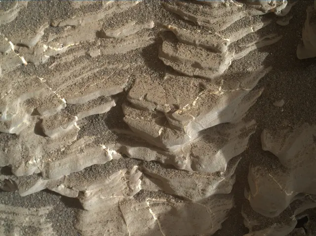 Sol 1925: Mars Hand Lens Imager (MAHLI)