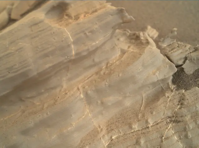 Sol 1925: Mars Hand Lens Imager (MAHLI)