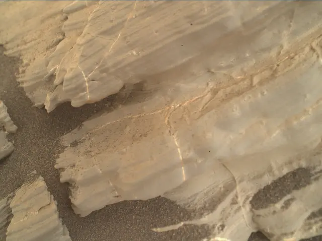 Sol 1925: Mars Hand Lens Imager (MAHLI)