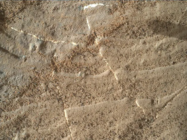 Sol 1925: Mars Hand Lens Imager (MAHLI)