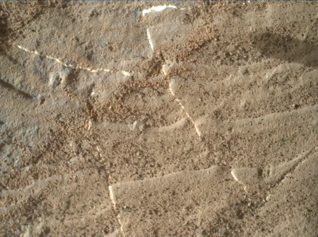 Sol 1925: Mars Hand Lens Imager (MAHLI)