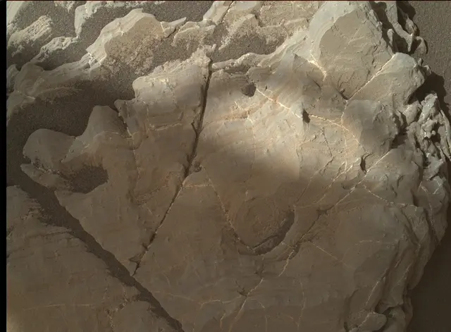 Sol 1925: Mars Hand Lens Imager (MAHLI)