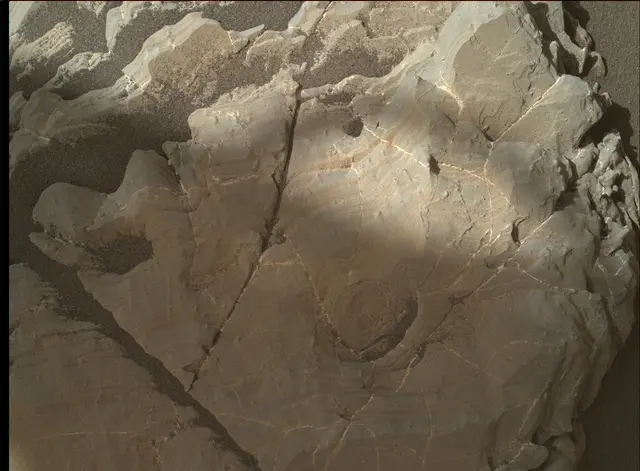 Sol 1925: Mars Hand Lens Imager (MAHLI)