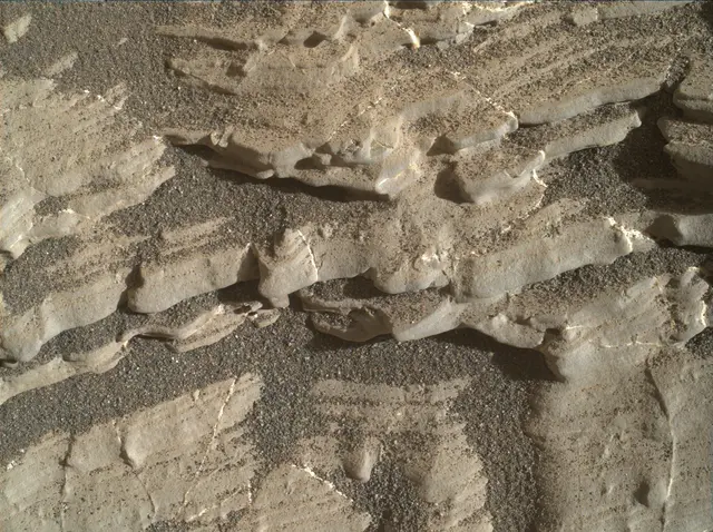 Sol 1926: Mars Hand Lens Imager (MAHLI)