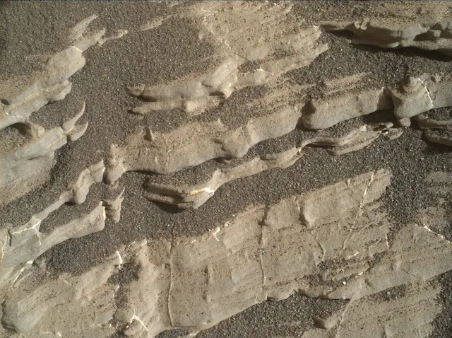 Sol 1926: Mars Hand Lens Imager (MAHLI)