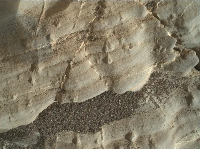Sol 1927: Mars Hand Lens Imager (MAHLI)